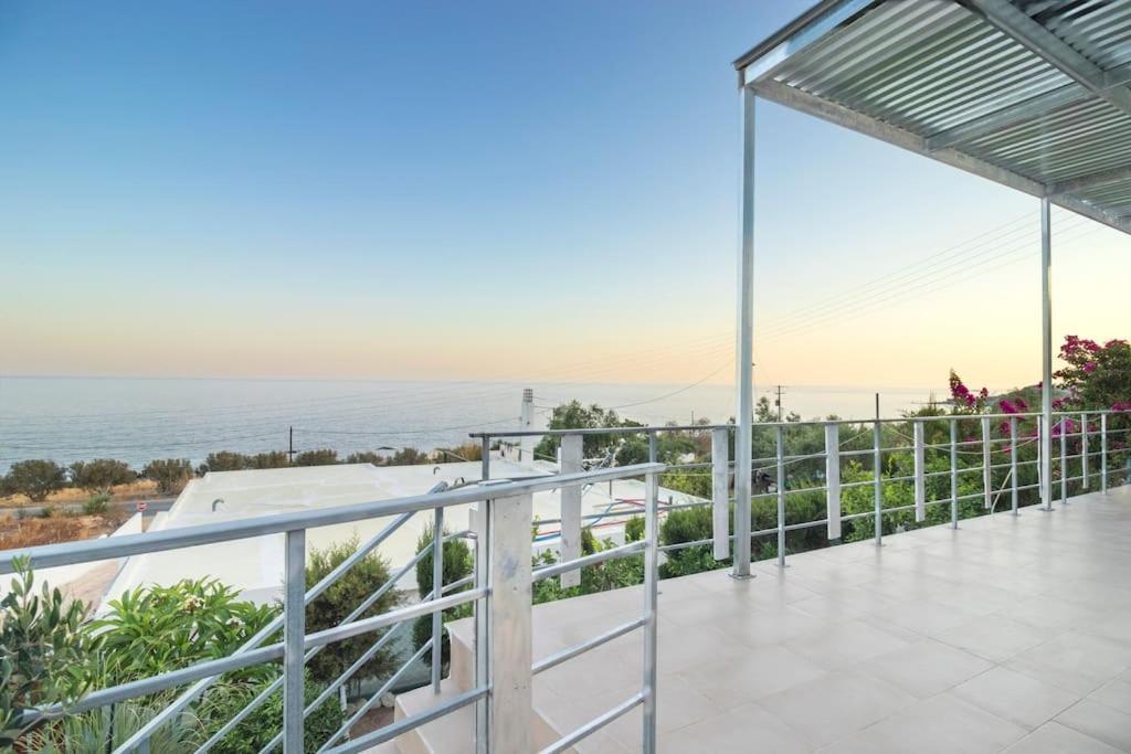 Sunset View Apt In South Crete Achlia Dış mekan fotoğraf